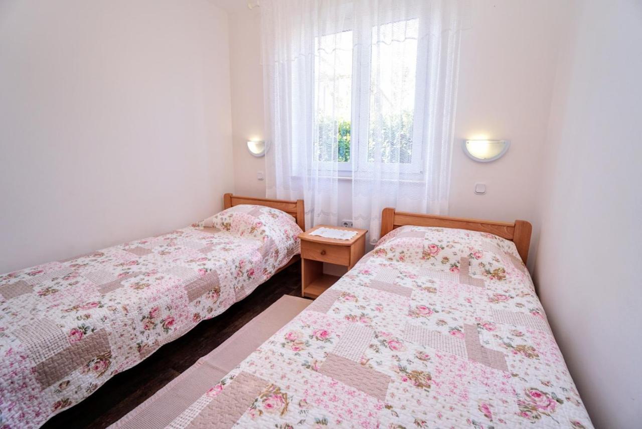 Apartment Vlado Zambratija  Eksteriør billede